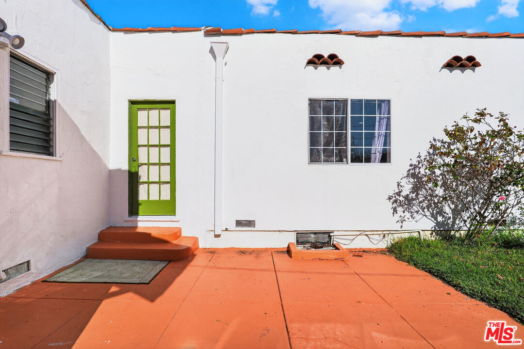 1544 South Point View Street Los Angeles, CA 90035 - Photo 53 of 67