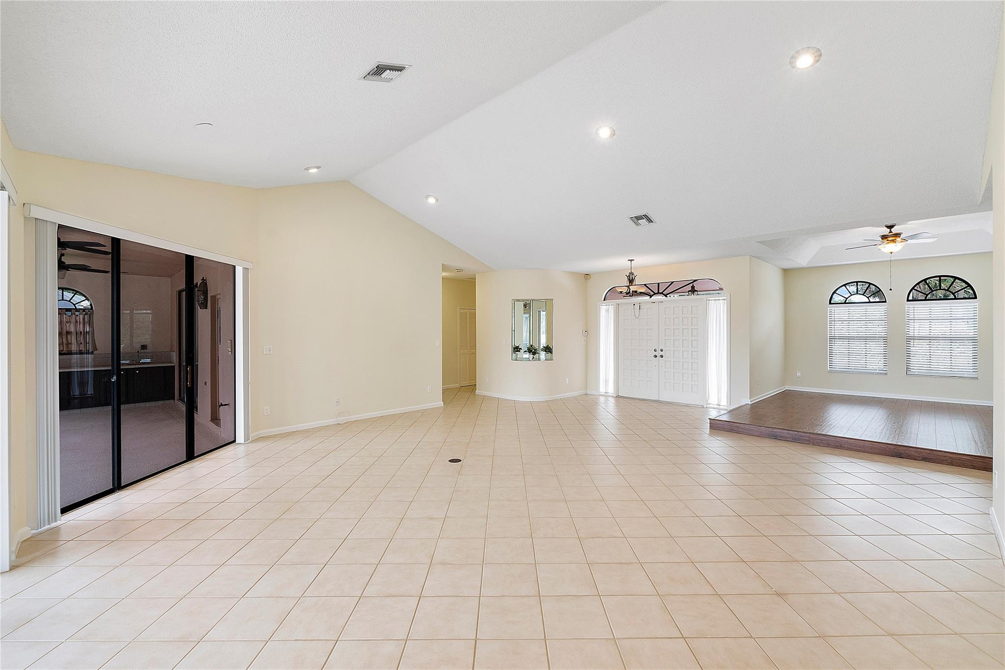 10290 Camelback Lane Boca Raton, FL 33498 - Photo 15 of 65 Photo 15