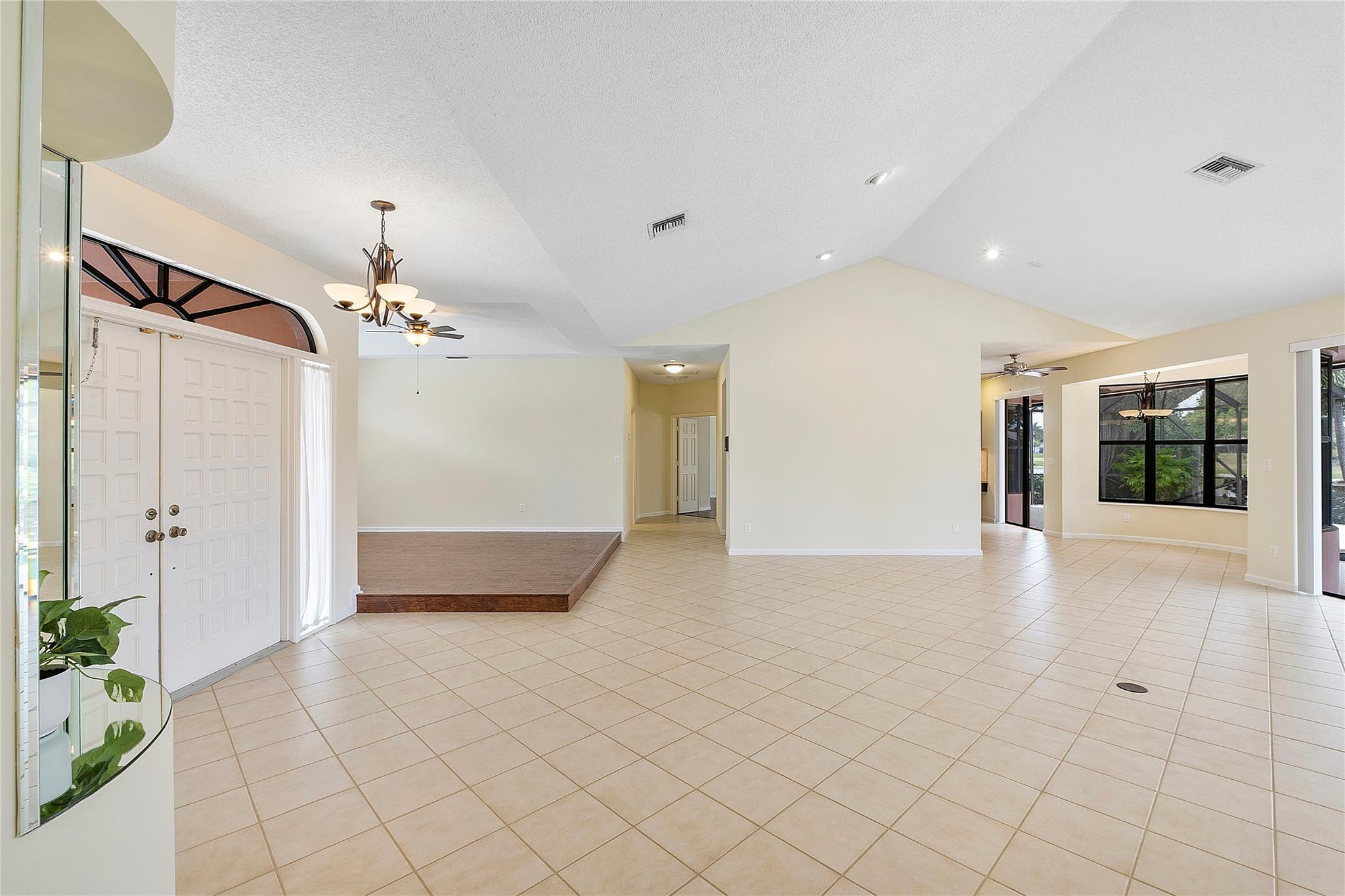 10290 Camelback Lane Boca Raton, FL 33498 - Photo 9 of 65 Photo 9