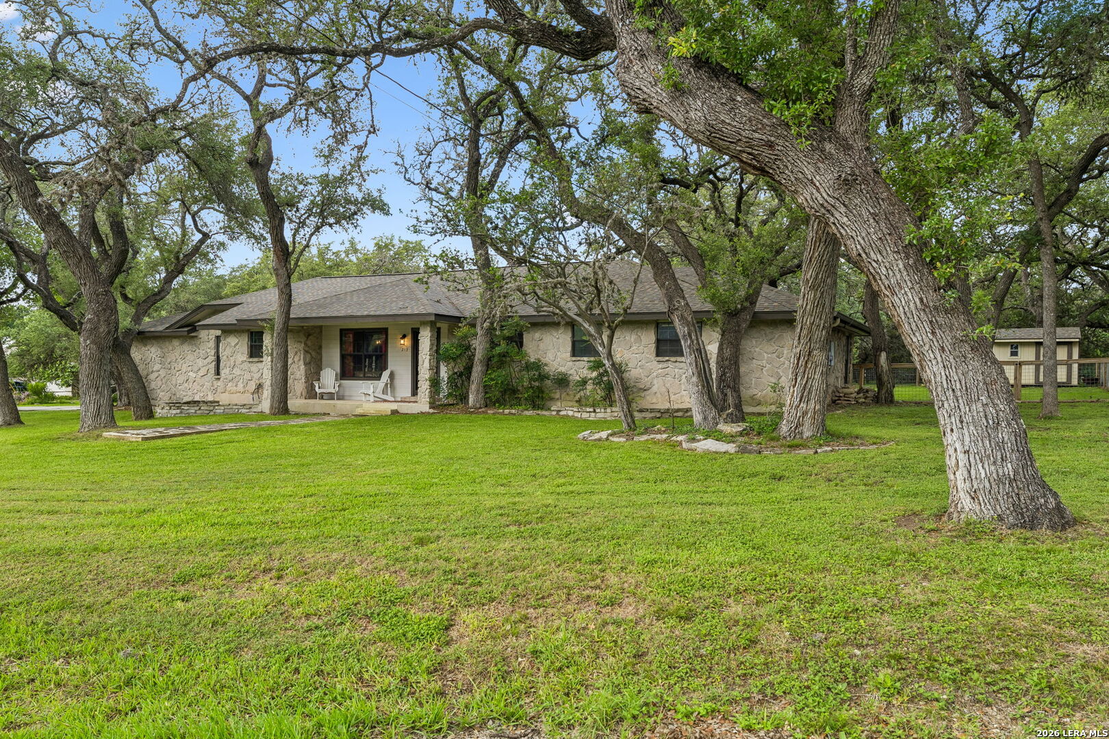 213 Ranger Drive Boerne, TX 78006 - Photo 2 of 37
