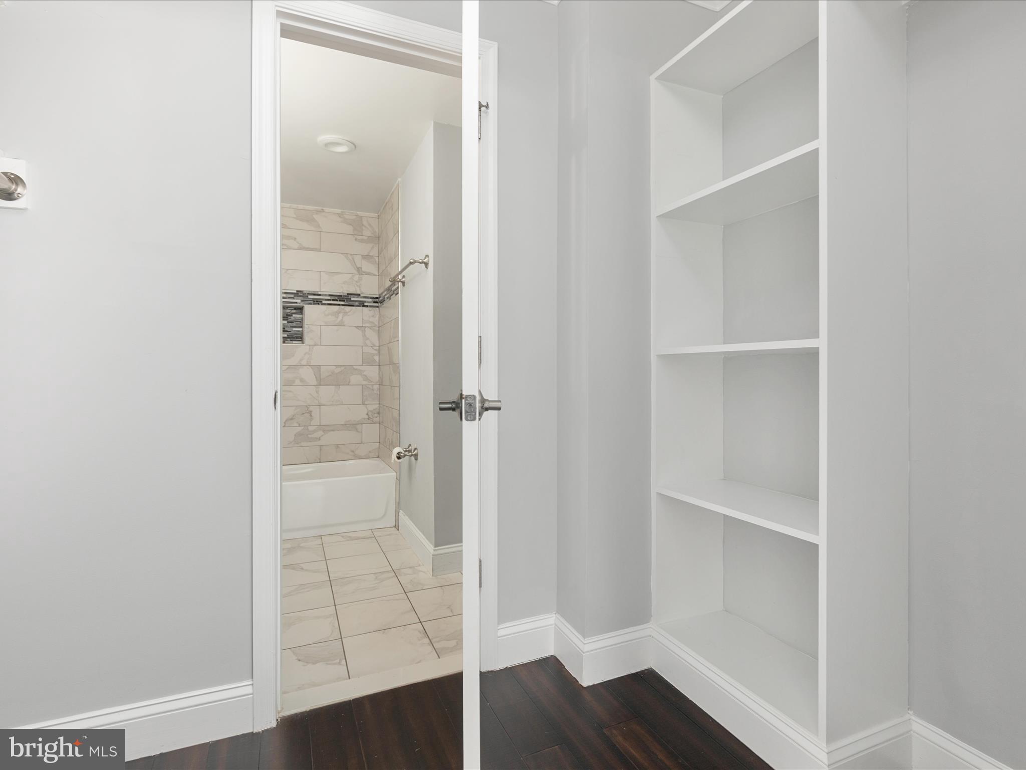 4141 North Henderson Road, Unit 809 Arlington, VA 22203 - Photo 13 of 21 a bathroom view with wooden floor