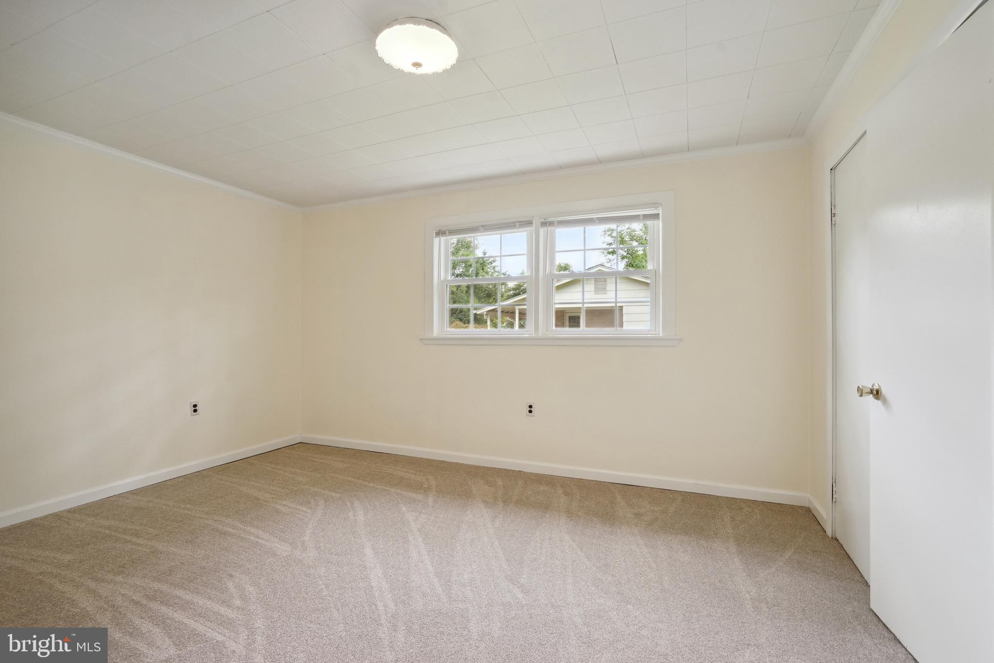 6819 Reynard Drive Springfield, VA 22152 - Photo 26 of 43 Gallery Image 26