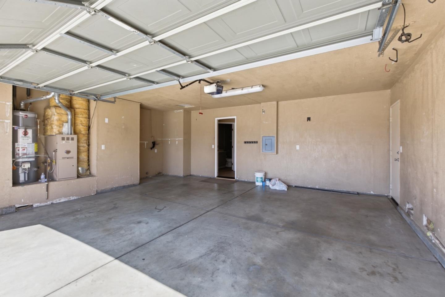 449 Sage Court Soledad, CA 93960 - Photo 16 of 17 a view of empty room with window