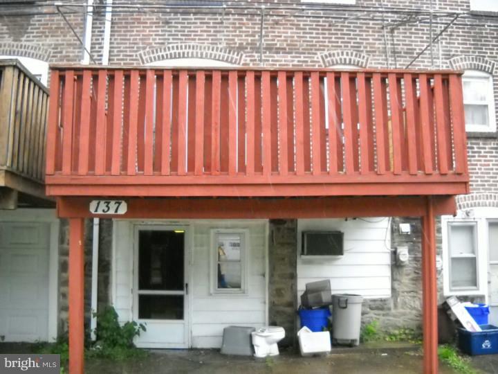137 Houston Road Lansdowne, PA 19050 - Photo 6 of 16 Exterior Back