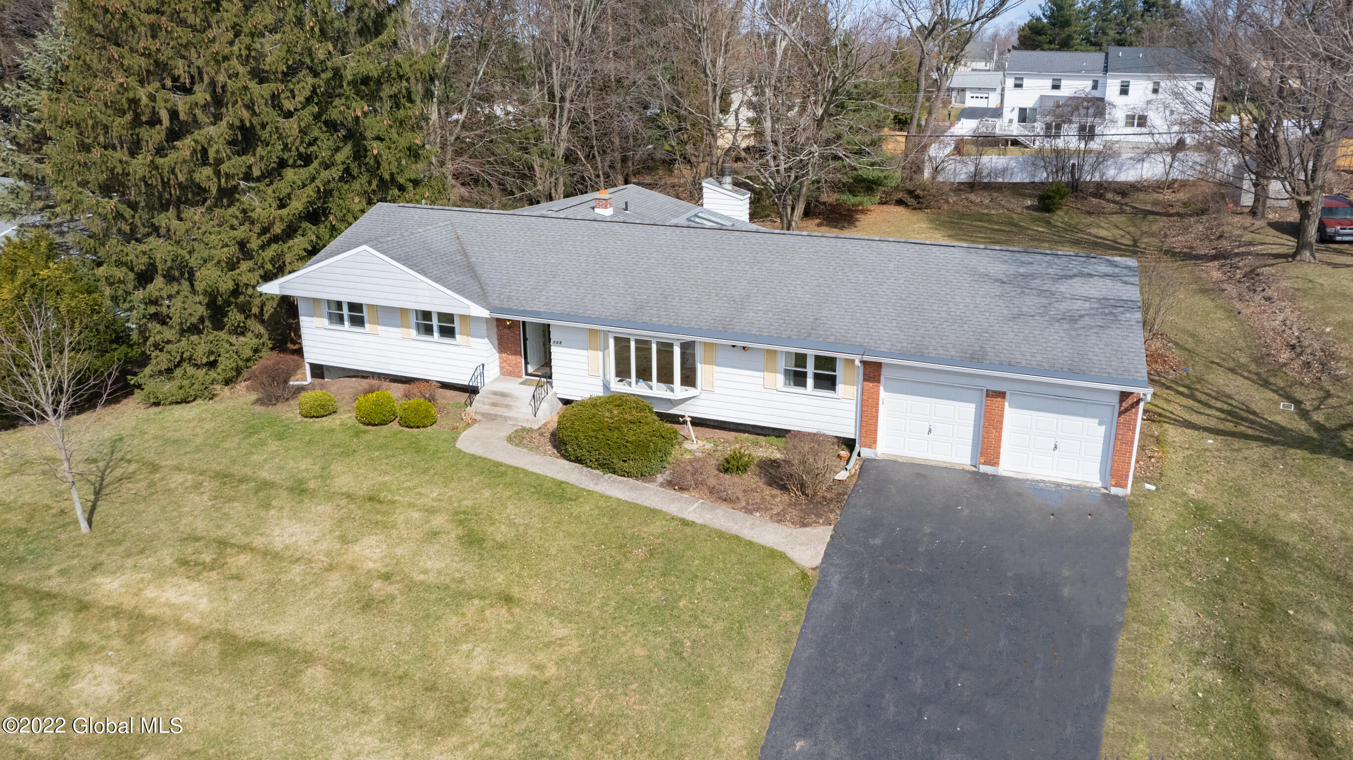 108 Latham Ridge Road Colonie, NY 12110 - Photo 1 of 44 108 Latham Ridge Rd Latham NY mls-47