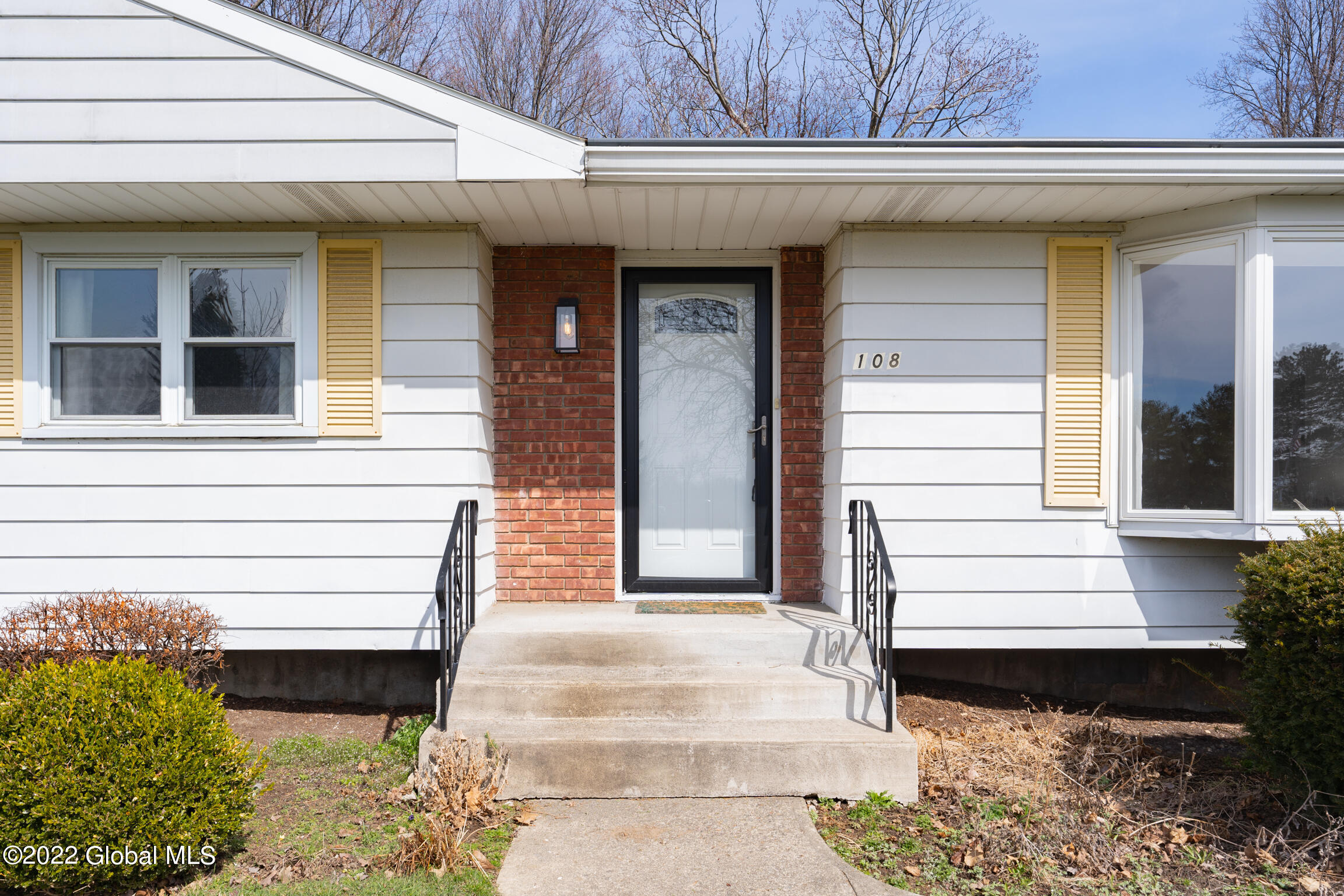 108 Latham Ridge Road Colonie, NY 12110 - Photo 16 of 44 108 Latham Ridge Rd Latham NY mls-37