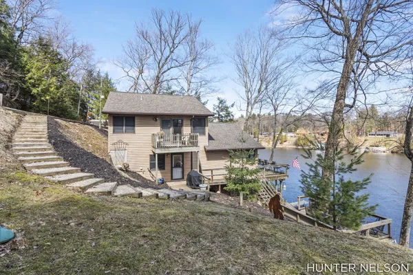 $479,900 | 4600 Teal Lane, Newaygo, MI 49337