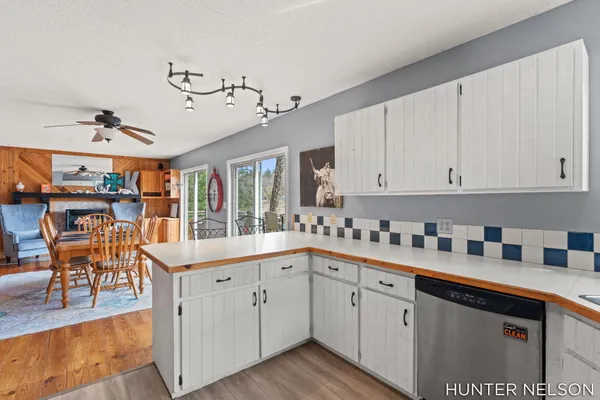 $469,900 | 4600 Teal Lane, Newaygo, MI 49337
