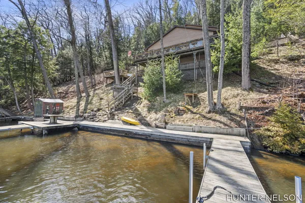 $469,900 | 4600 Teal Lane, Newaygo, MI 49337