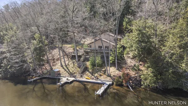 $469,900 | 4600 Teal Lane, Newaygo, MI 49337