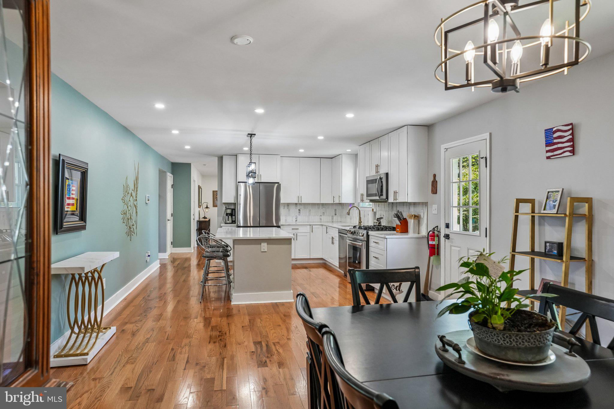 2315 Garwood Road Sicklerville, NJ 08081 - Photo 4 of 33 Modern elegance in a bright kitchen.