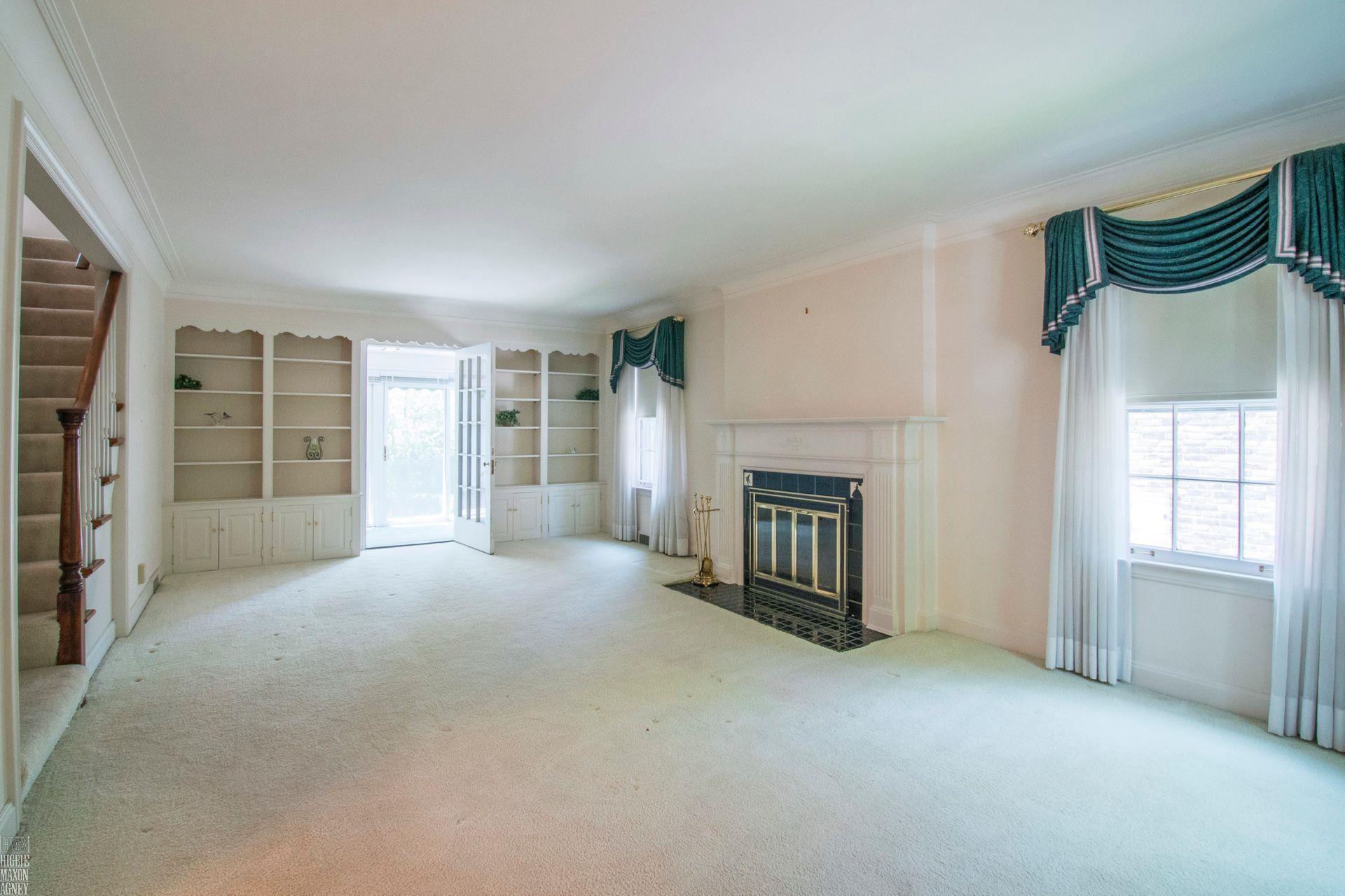 255 Merriweather Road Grosse Pointe Farms, MI 48236 - Photo 4 of 28