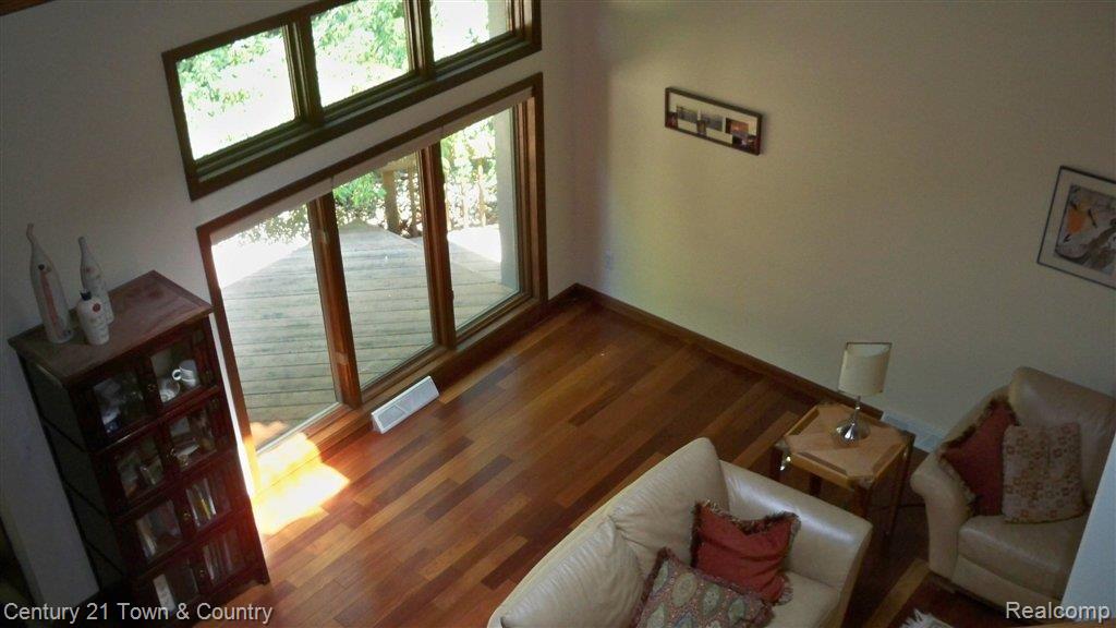 3498 Hazelton Avenue Rochester, MI 48307 - Photo 10 of 24 100_4707.JPG