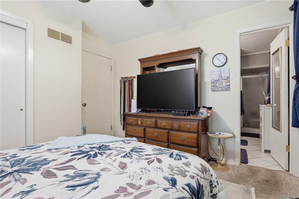 706 Northeast Darwin Street Lee's Summit, MO 64063 - Photo 14 of 22