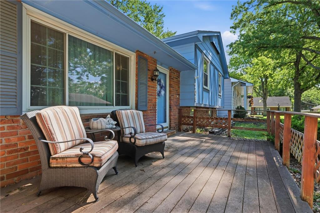 706 Northeast Darwin Street Lee's Summit, MO 64063 - Photo 18 of 22