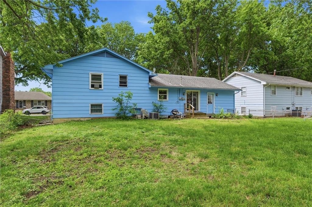 706 Northeast Darwin Street Lee's Summit, MO 64063 - Photo 22 of 22