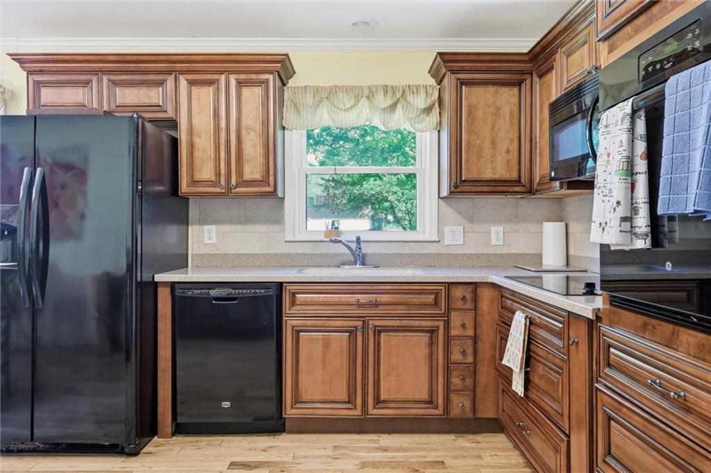 706 Northeast Darwin Street Lee's Summit, MO 64063 - Photo 8 of 22
