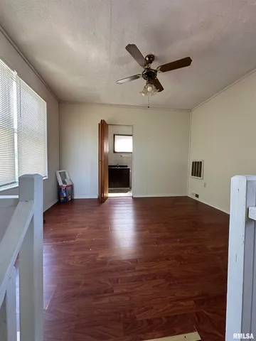 $80,000 | 1219 South Court Street, Marion, IL 62959