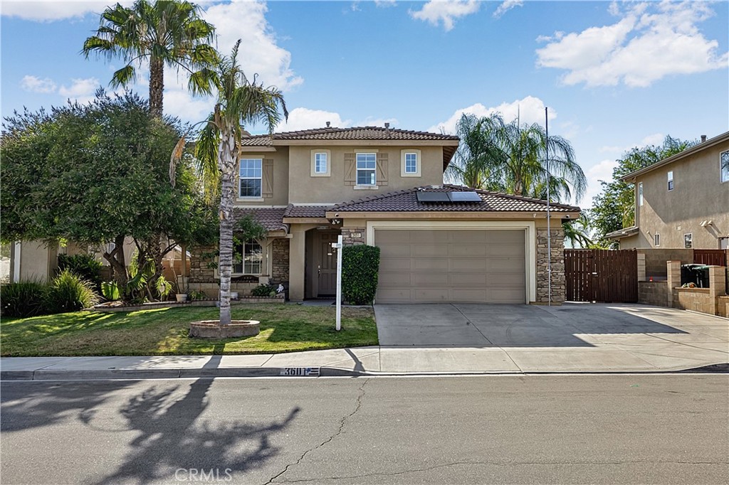 3601 Crevice Way Perris, CA 92570 - Photo 3 of 37