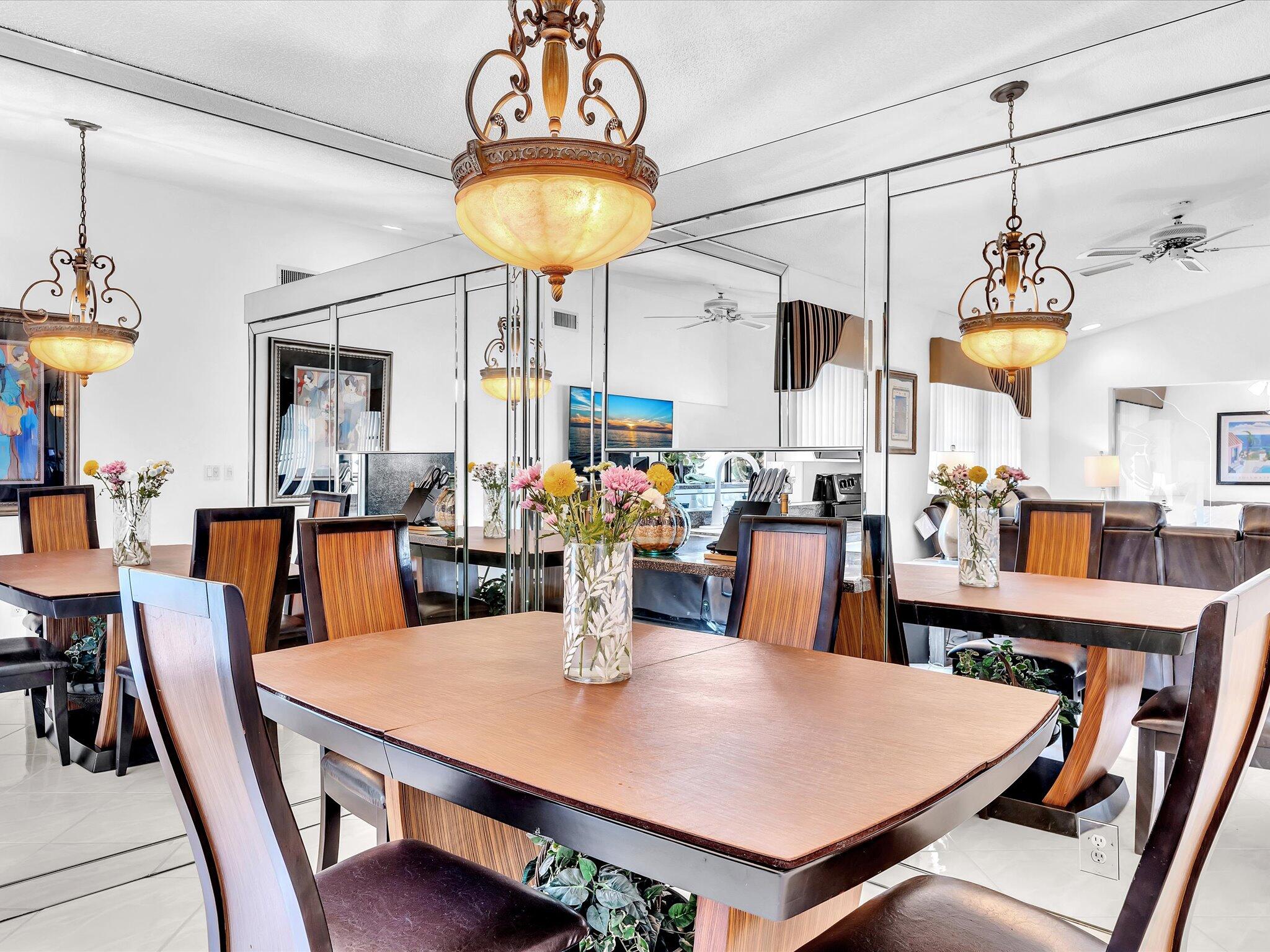 8625 Jasmine Way Boca Raton, FL 33496 - Photo 17 of 60 Dining - Living