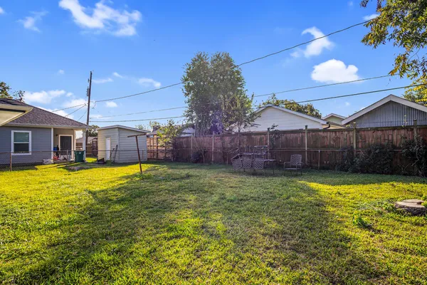 $1,600 | 3306 Earl Street, Pasadena, TX 77503