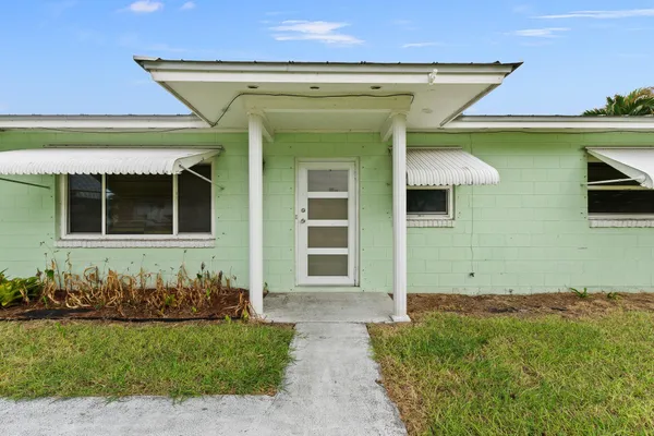 $498,900 | 1154 Bayshore Drive, Fort Pierce, FL 34949