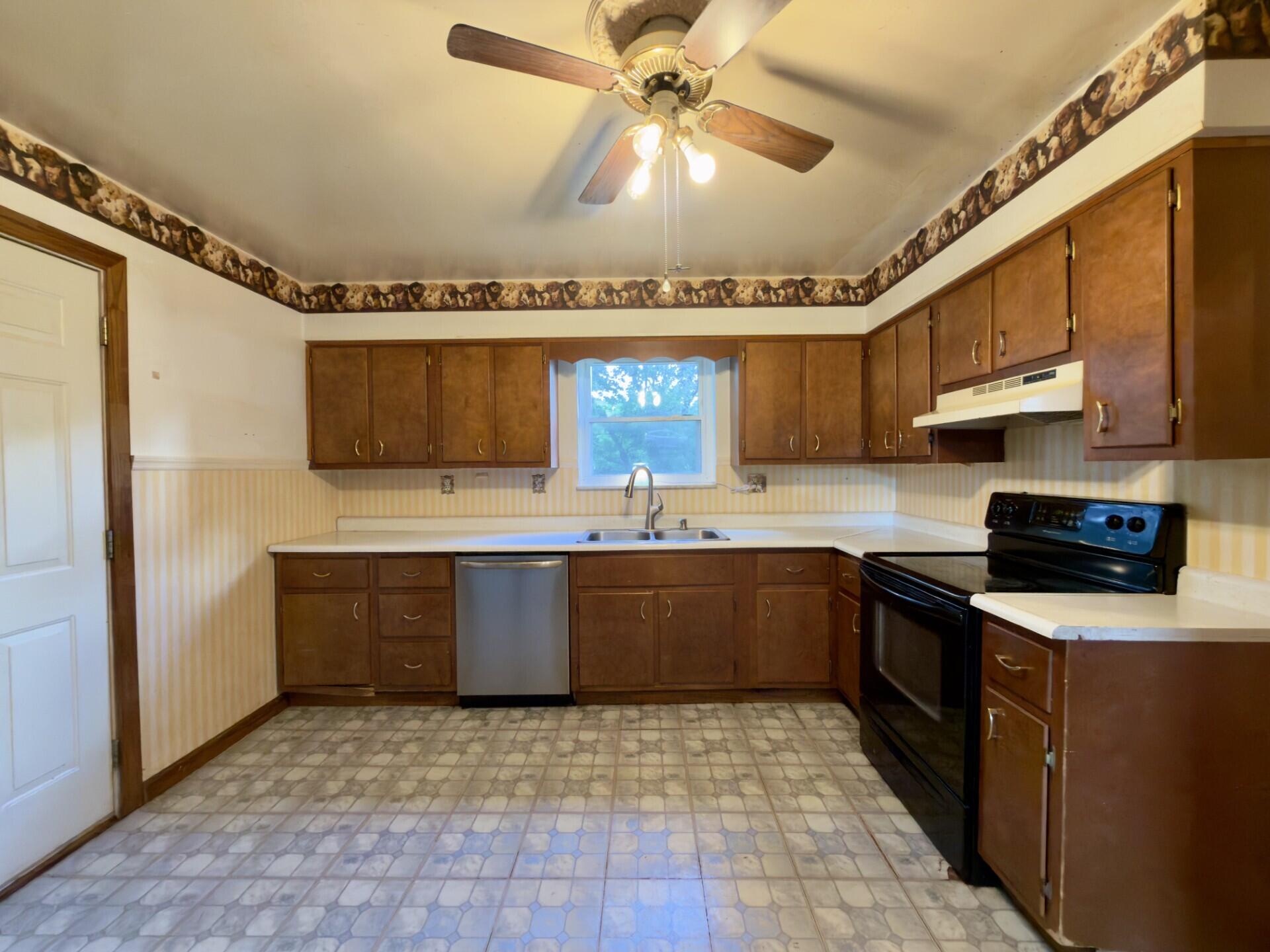 2016 Maple Tree Lane Independence, KY 41051 - Photo 21 of 50 25b3d803-515f-4837-a2ac-19acdf0ddae7