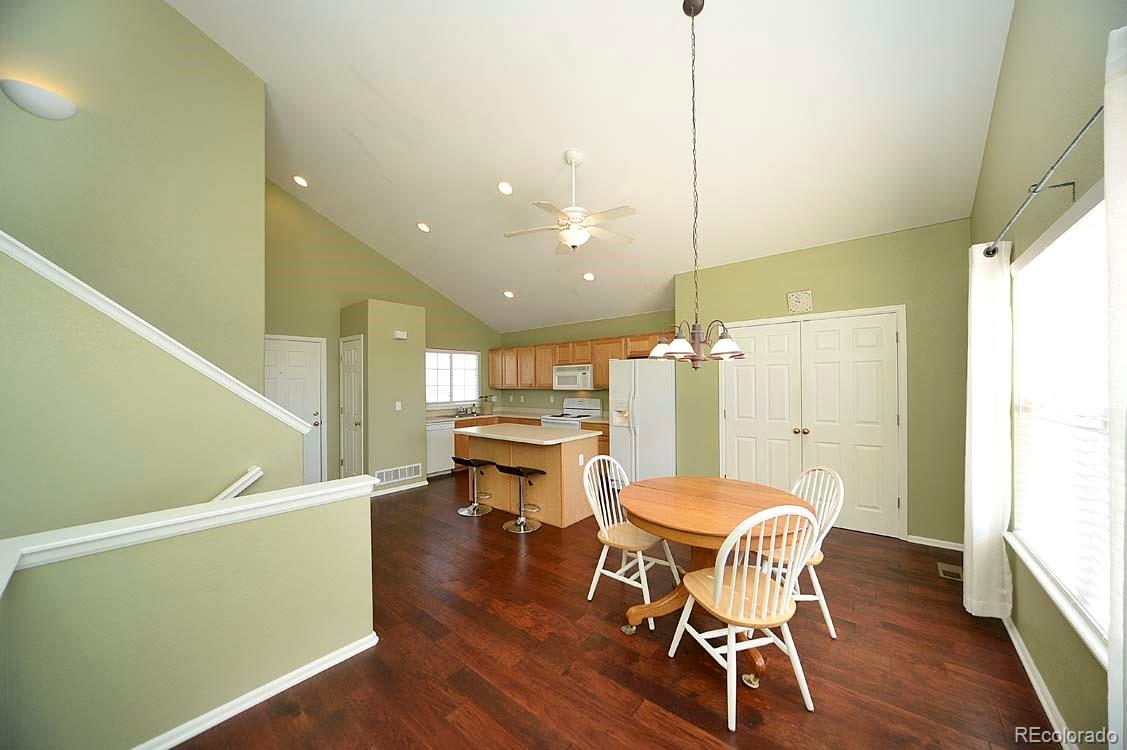 9870 Saybrook Street Highlands Ranch, CO 80126 - Photo 8 of 27 Gallery Image 8