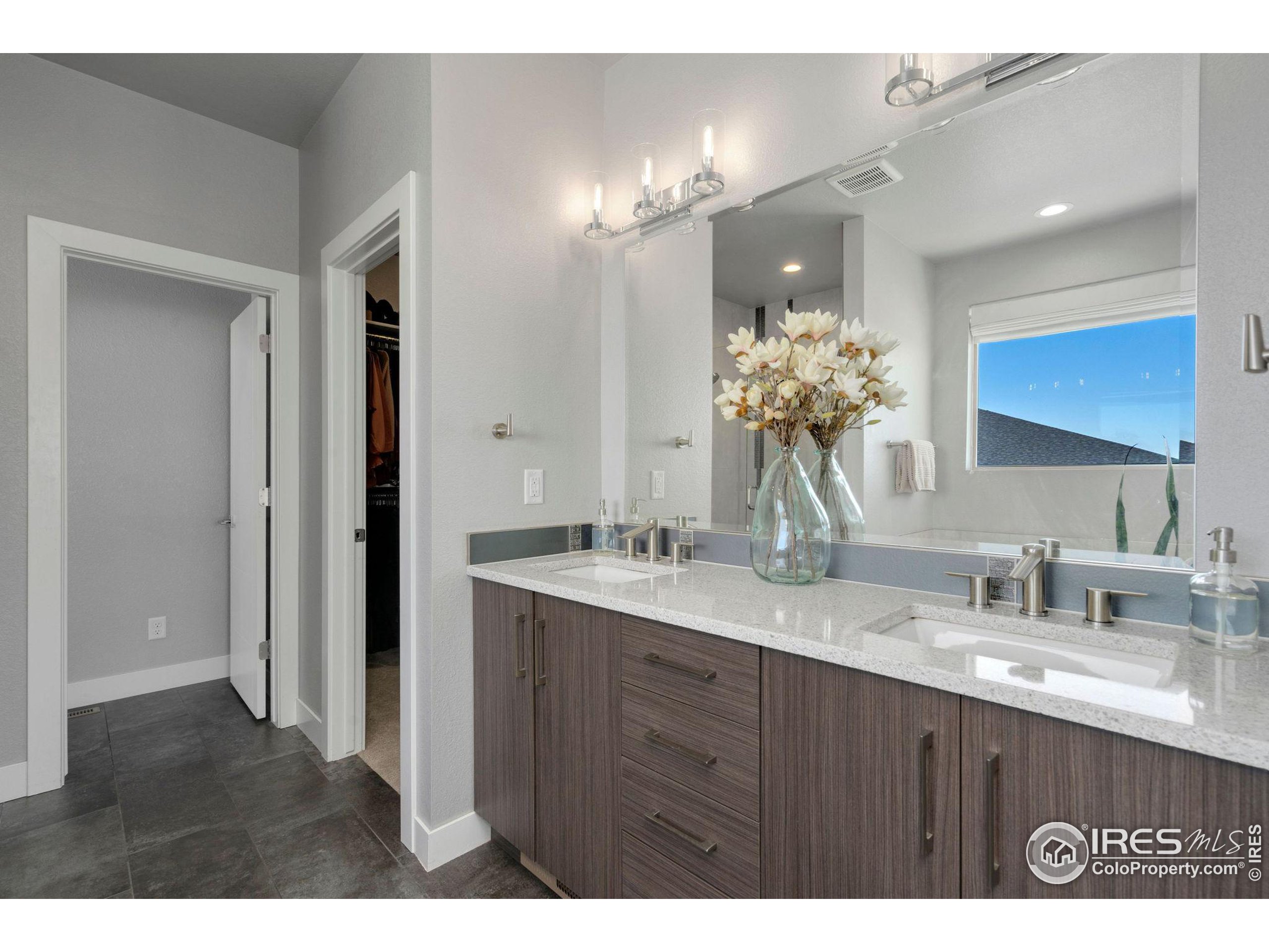 3818 Bridle Ridge Circle Severance, CO 80524 - Photo 17 of 40