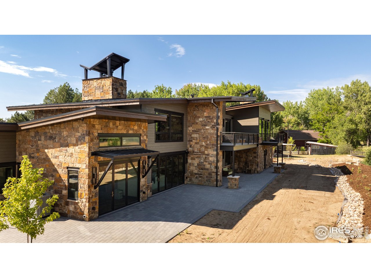 12357 North 75th Street Longmont, CO 80503 - Photo 42 of 49 a black and white photo of a living room