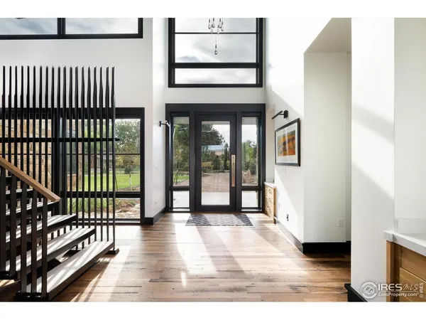 a view of entryway with a front door