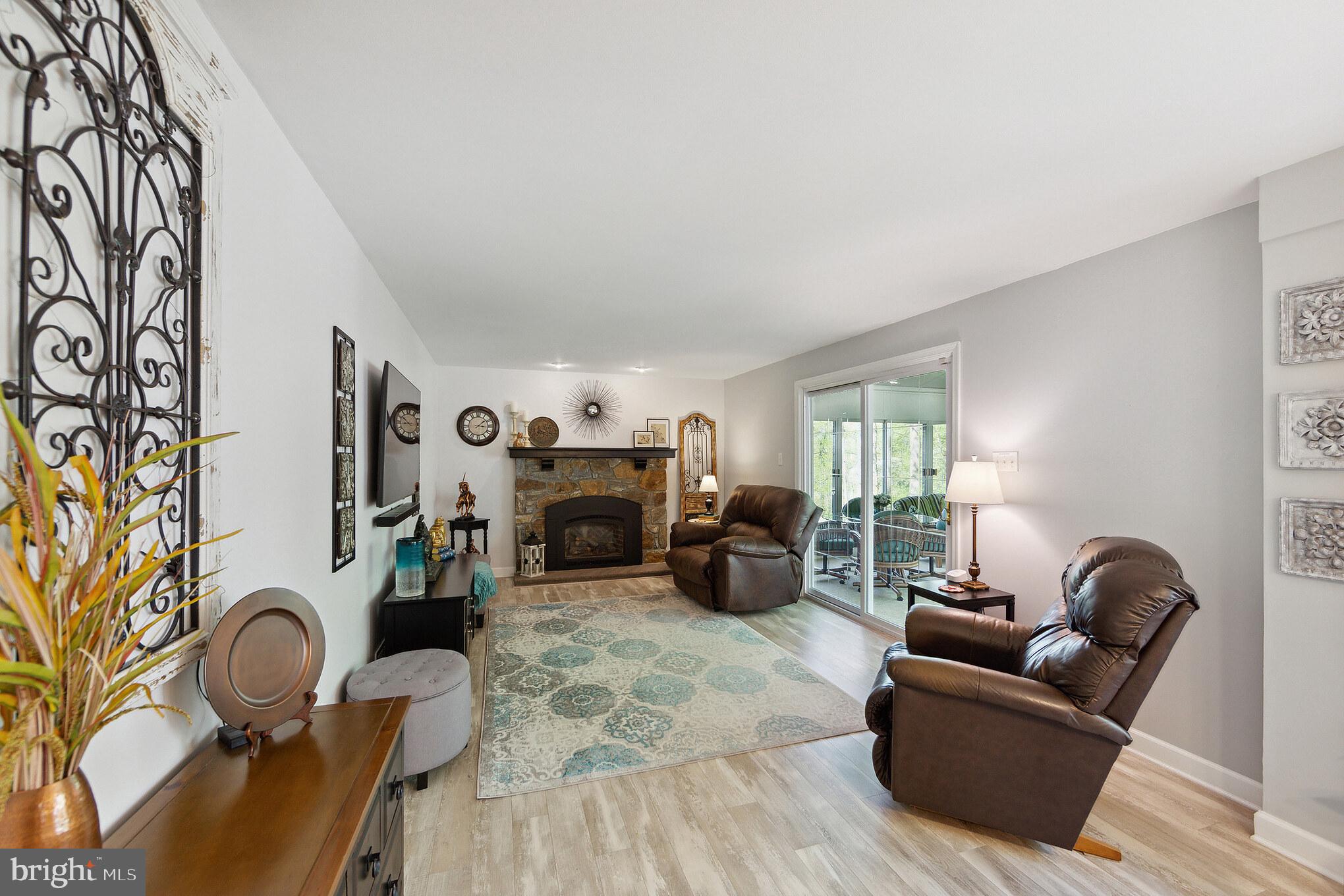 355 Peck Road Downingtown, PA 19335 - Photo 11 of 32 Family Room