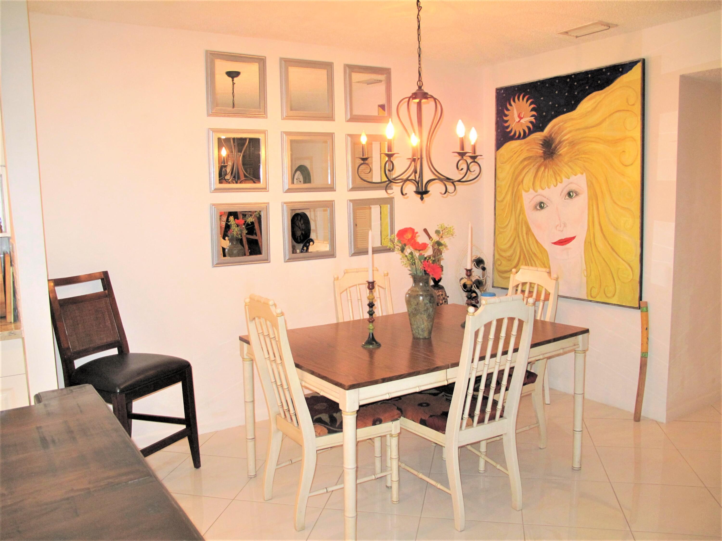 5031 Nesting Way, Unit D Delray Beach, FL 33484 - Photo 7 of 35 Dining area