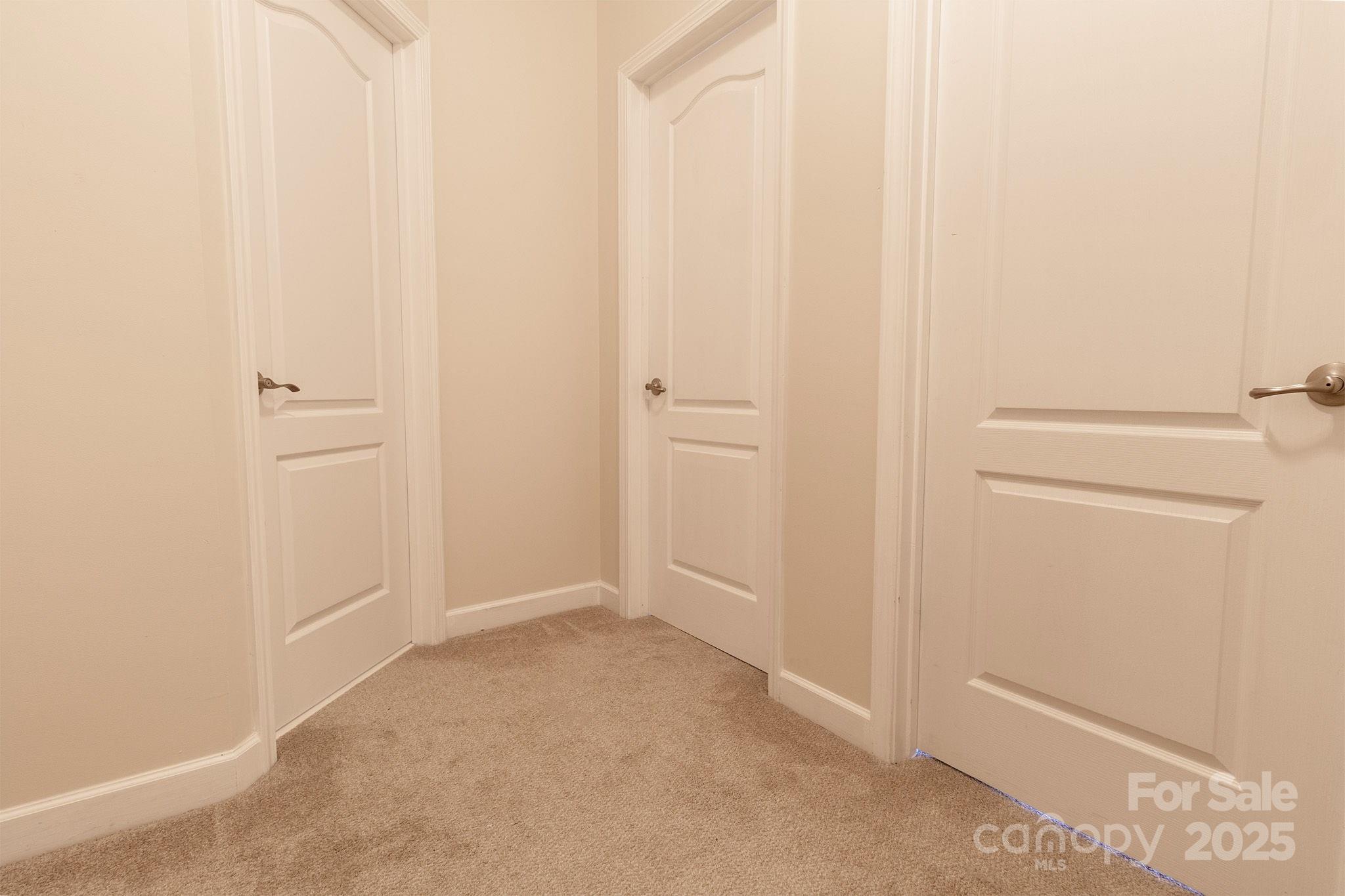 10419 Rocky Ford Club Road Charlotte, NC 28078 - Photo 19 of 37 a view of an empty room