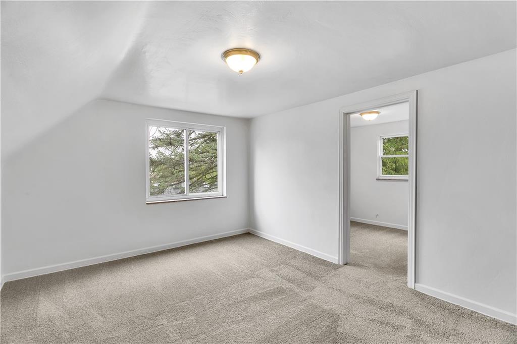 272 Hulton Road Verona, PA 15147 - Photo 17 of 25 Gallery Image 17