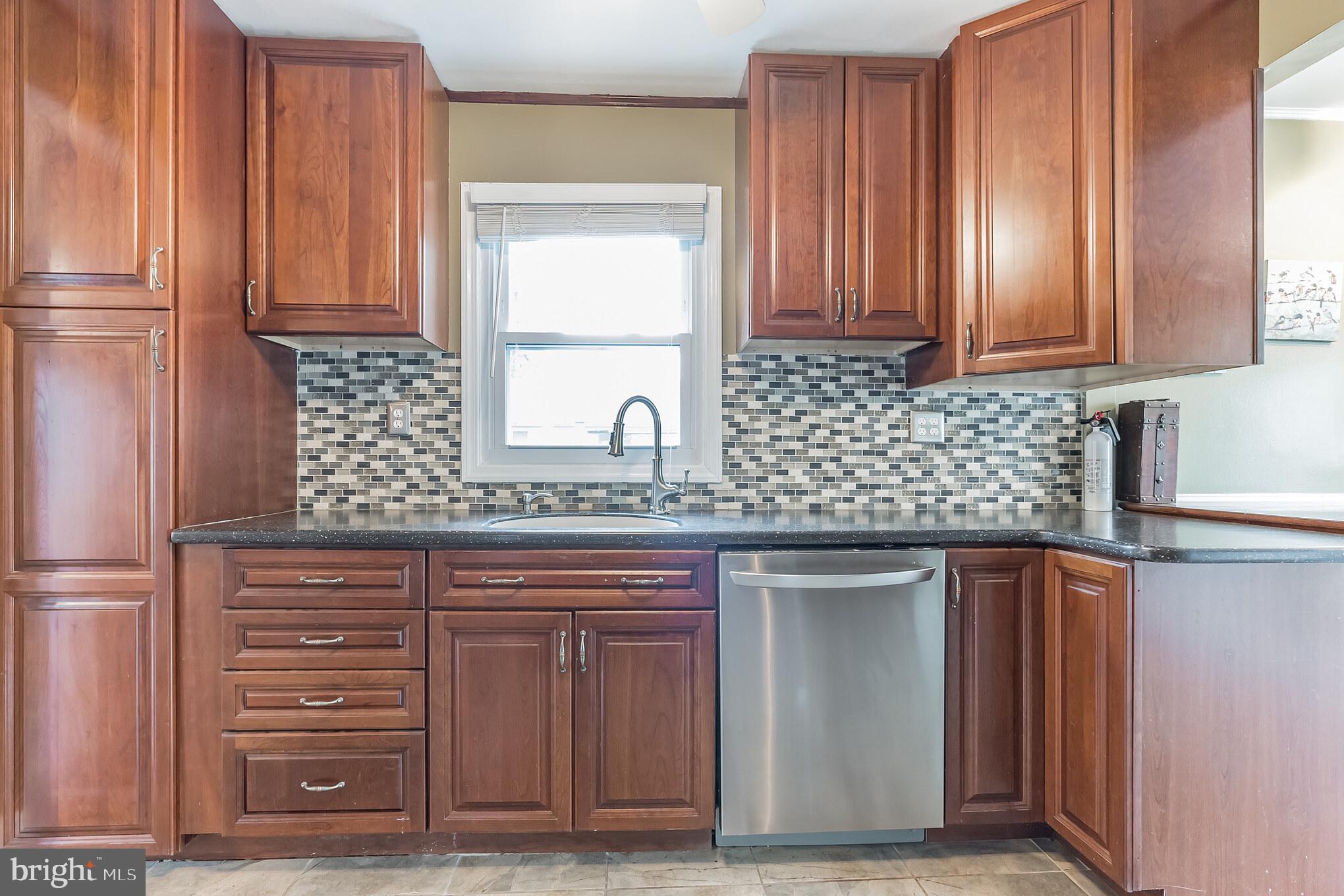 1179 Steamboat Road Shady Side, MD 20764 - Photo 11 of 28 Gallery Image 11