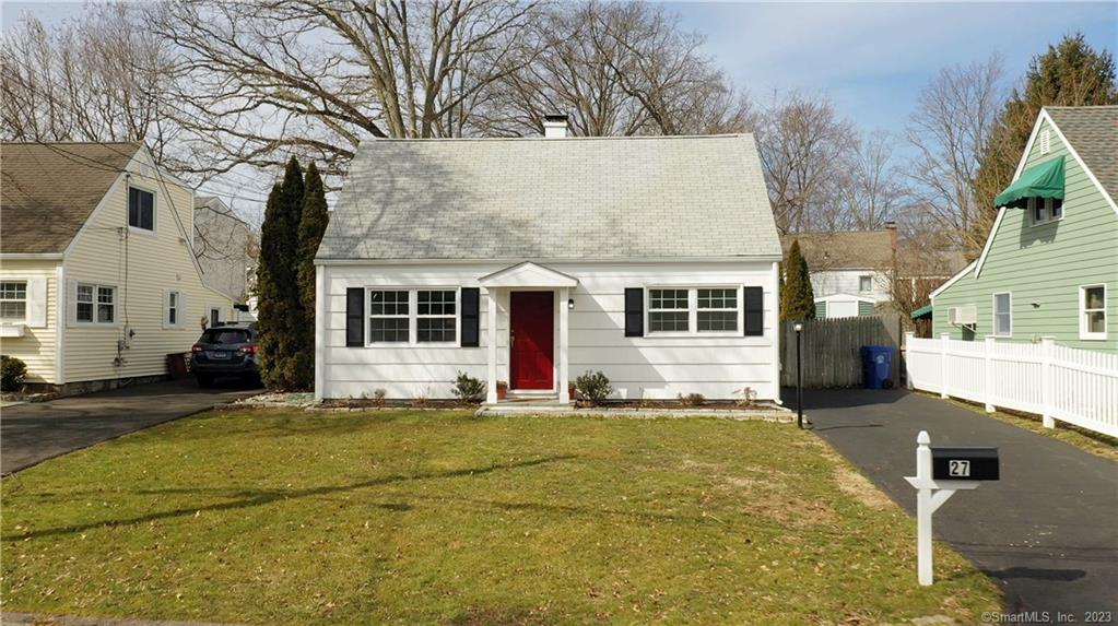 27 Hawthorne Drive, Norwalk, CT 06851 Compass