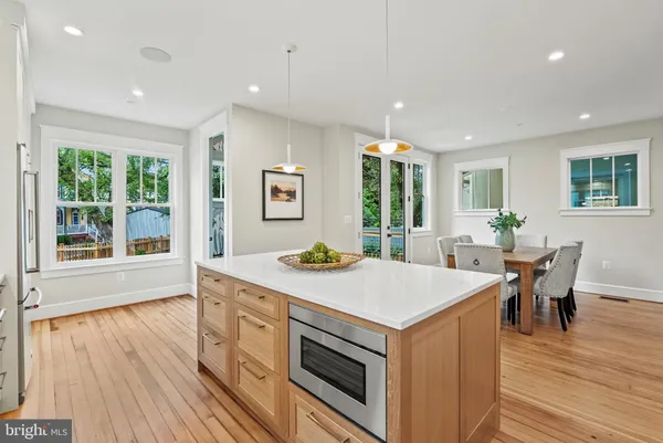 $1,695,000 | 48 Murray Avenue, Annapolis, MD 21401