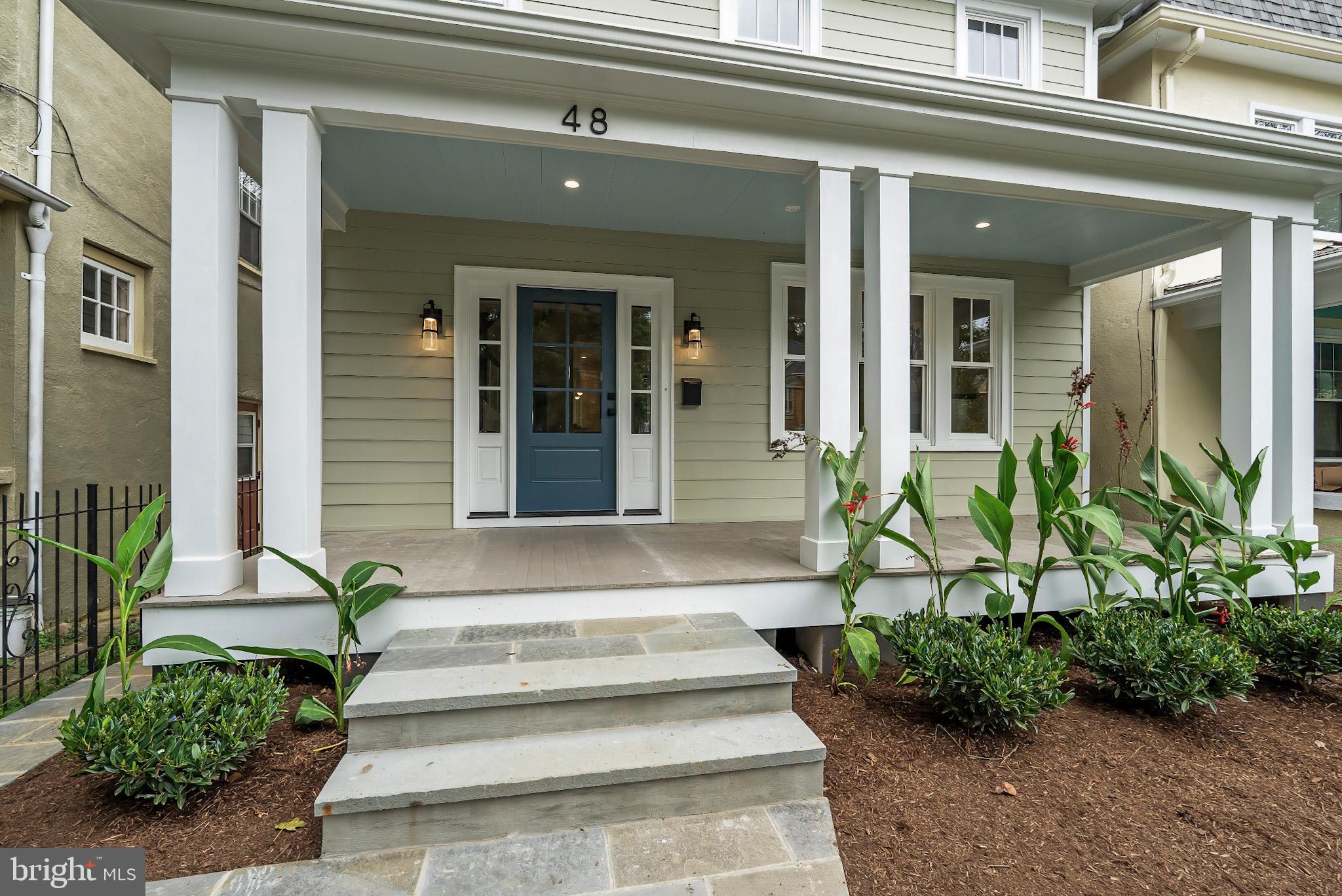 48 Murray Avenue Annapolis, MD 21401 - Photo 2 of 39 a front view of a house