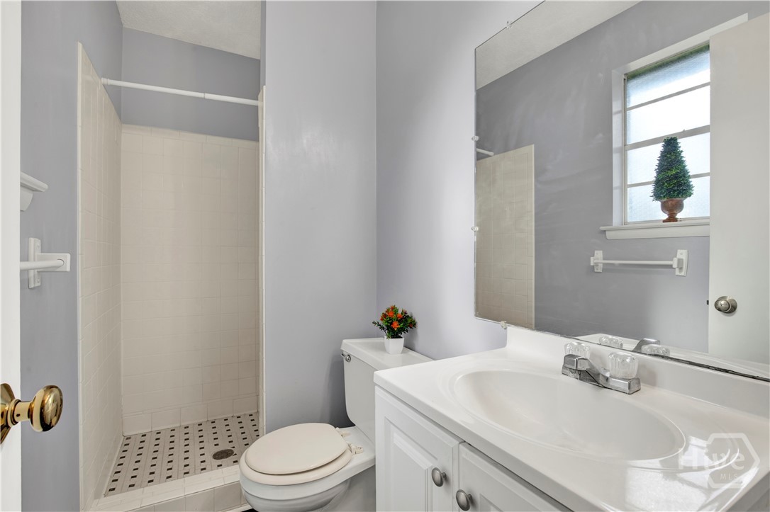 113 Wassaw Road Savannah, GA 31410 - Photo 15 of 28 Primary Bath