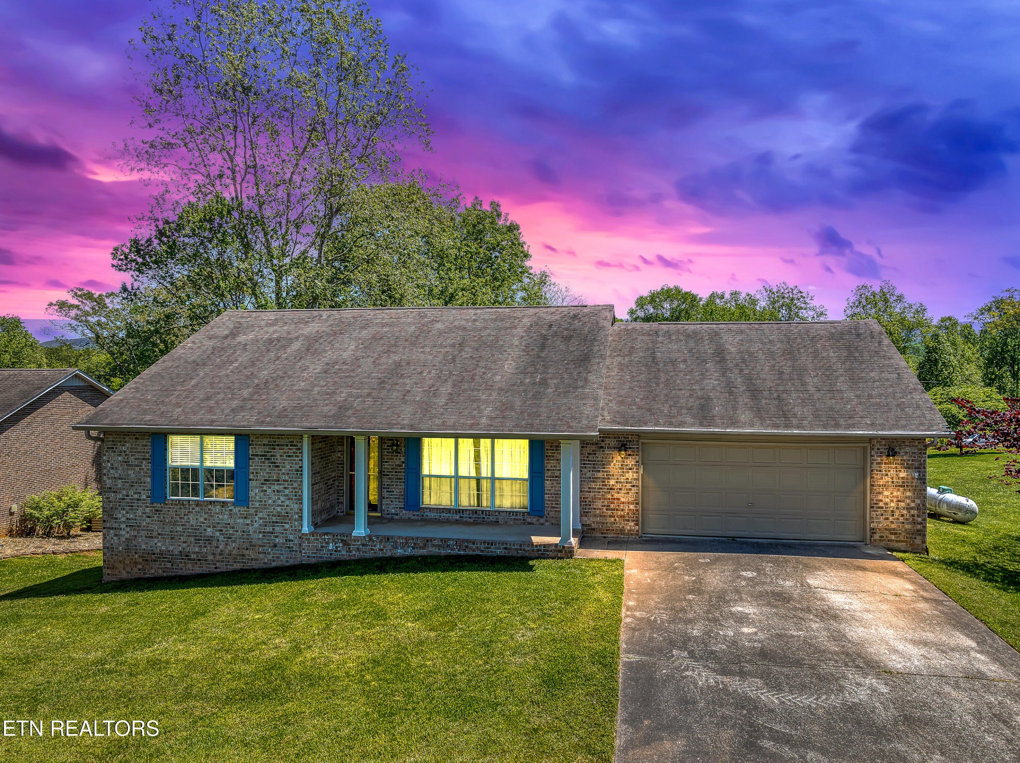 2036 Little Best Road Maryville, TN 37803 - Photo 54 of 54 a front view of a house with a yard