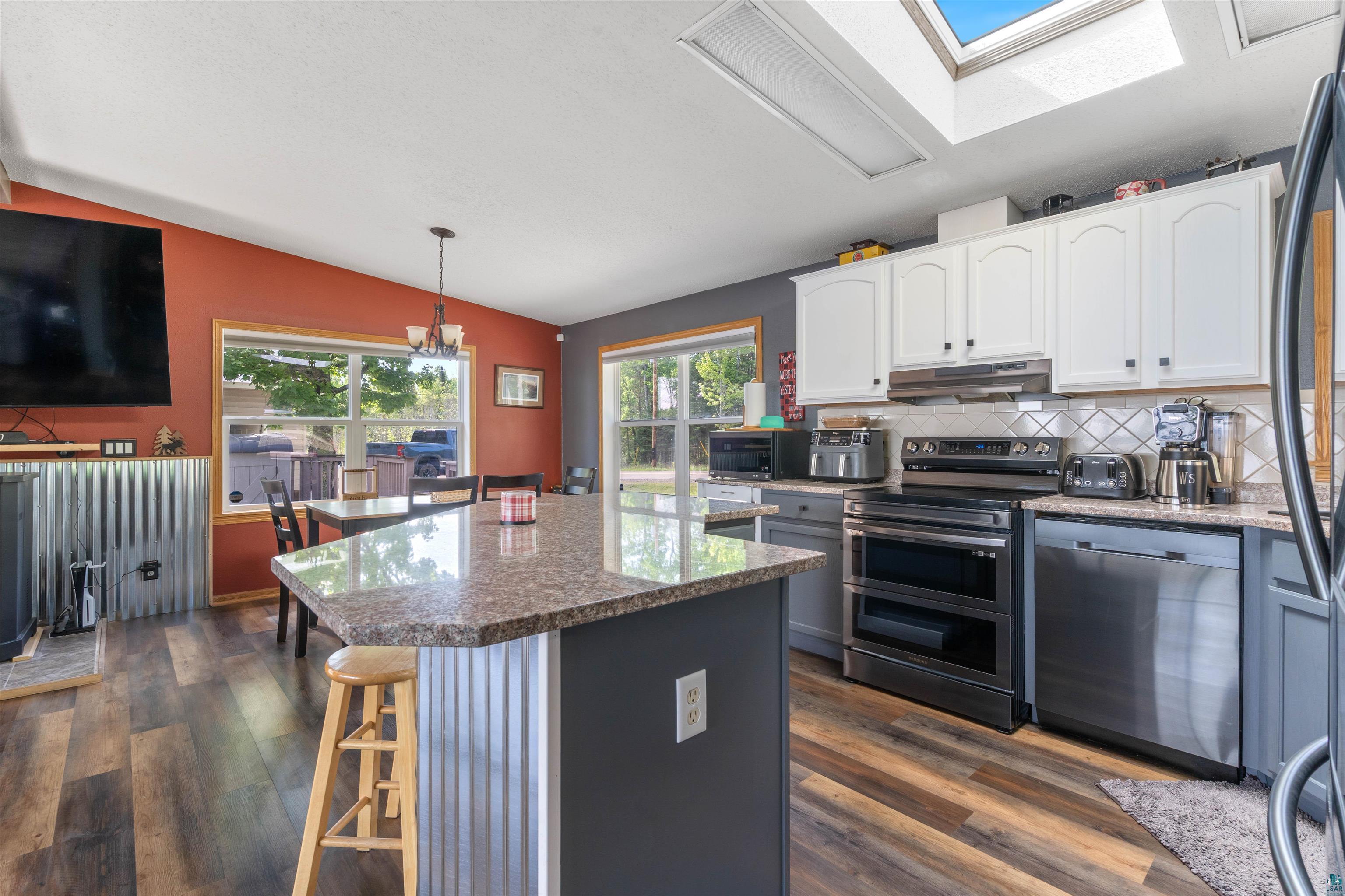6915 3 Lakes Road Canyon, MN 55717 - Photo 10 of 35 Gallery Image 10