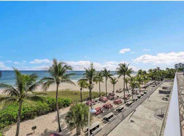 $389,000 | 111 Briny Avenue, Unit 1909, Pompano Beach, FL 33062