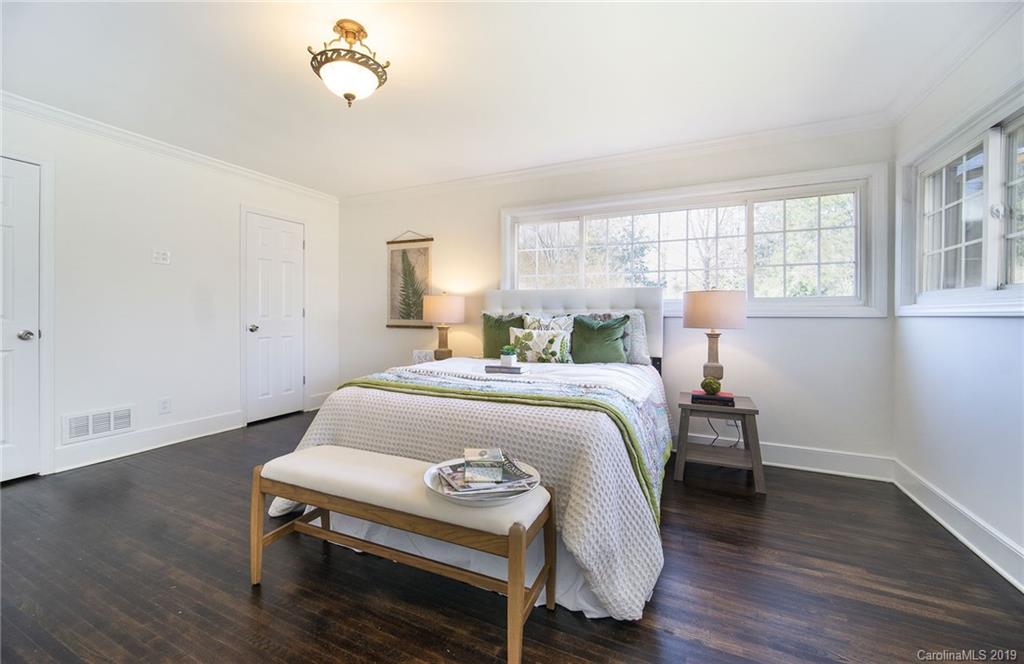 6604 Williams Road, Unit J Charlotte, NC 28215 - Photo 14 of 30 Gallery Image 14