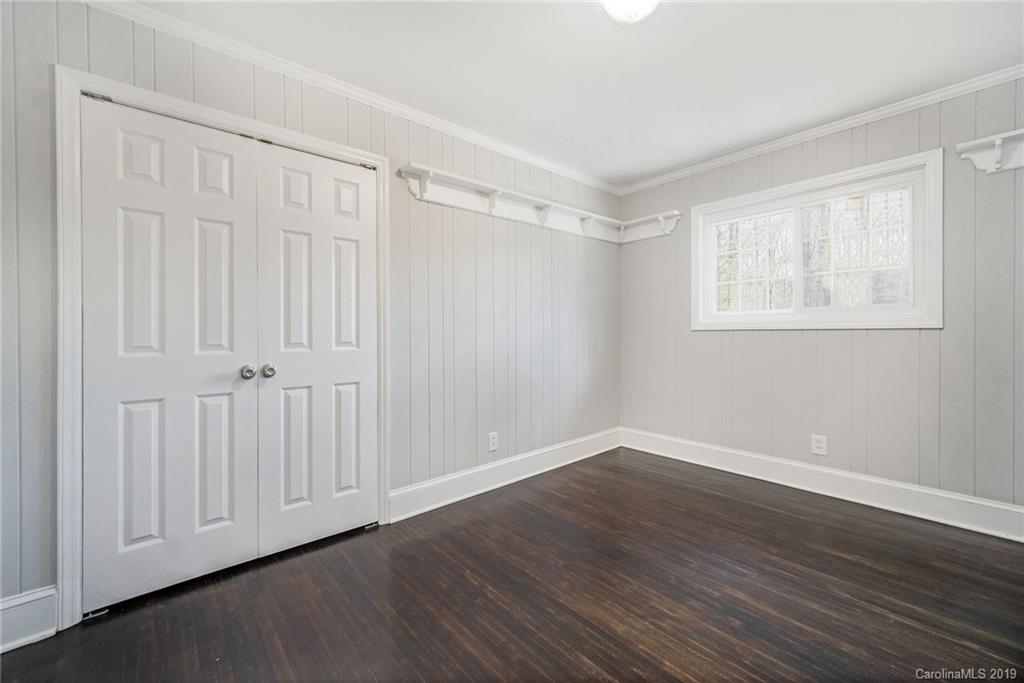 6604 Williams Road, Unit J Charlotte, NC 28215 - Photo 18 of 30 Gallery Image 18