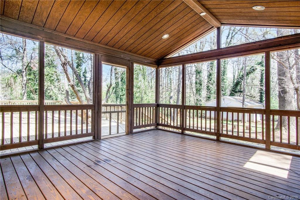 6604 Williams Road, Unit J Charlotte, NC 28215 - Photo 24 of 30 Gallery Image 24