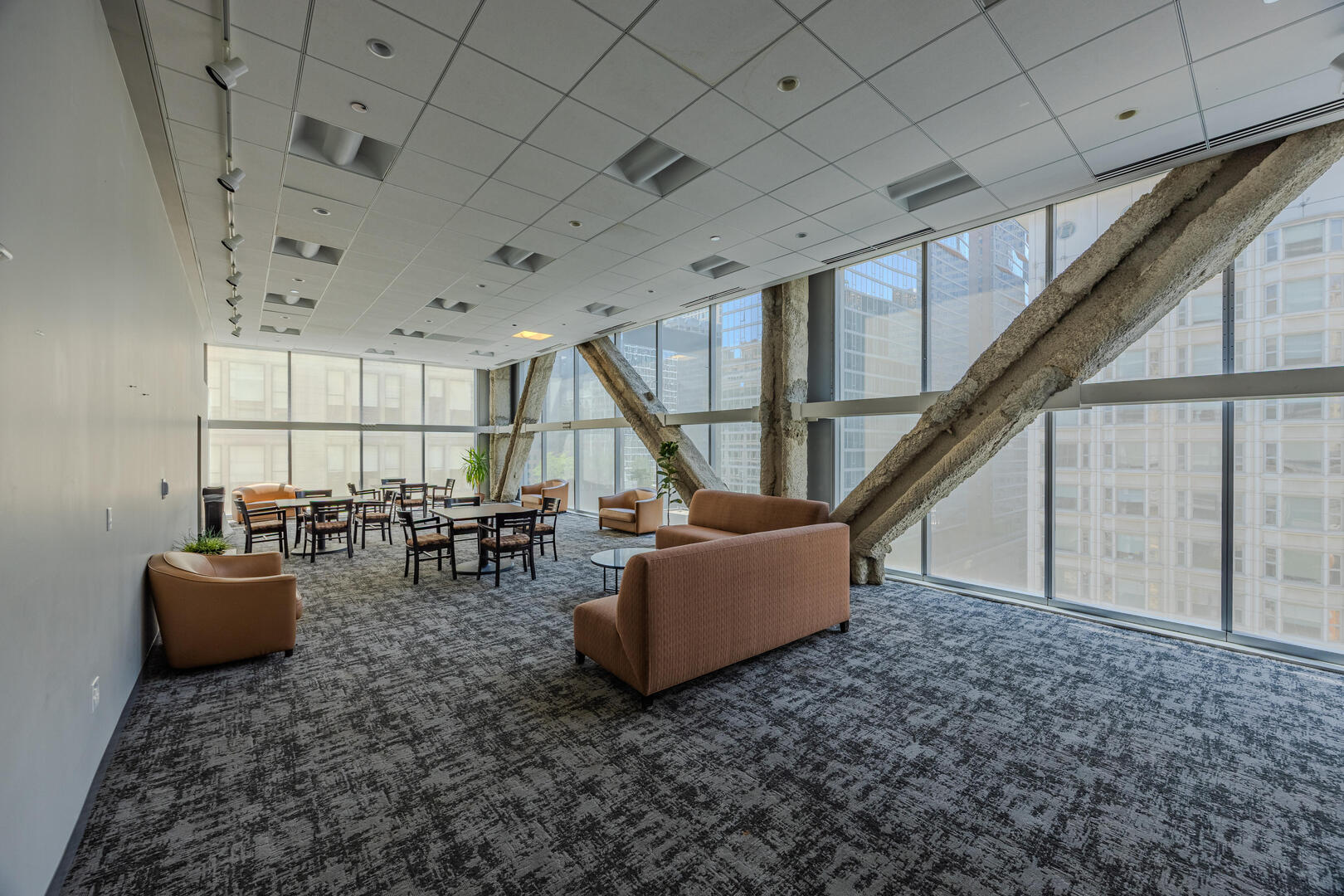 8 East Randolph Street, Unit 1803 Chicago, IL 60601 - Photo 16 of 18