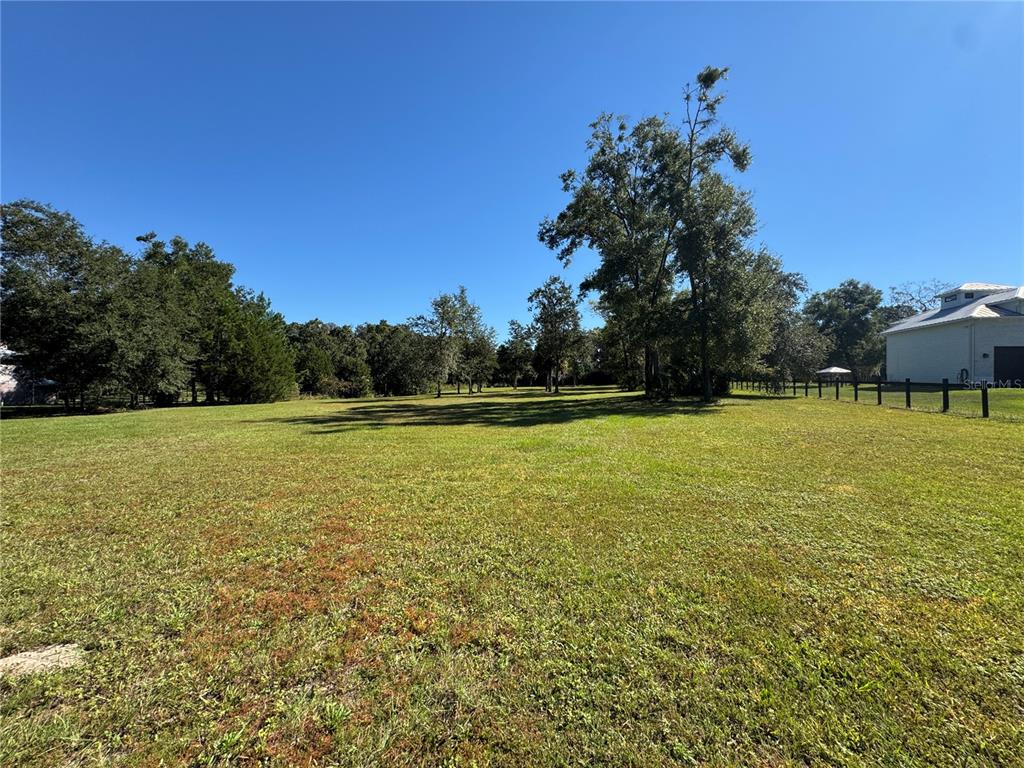 Tbd Northeast 185th Avenue Williston, FL 32696 - Photo 16 of 25 a view of a green field