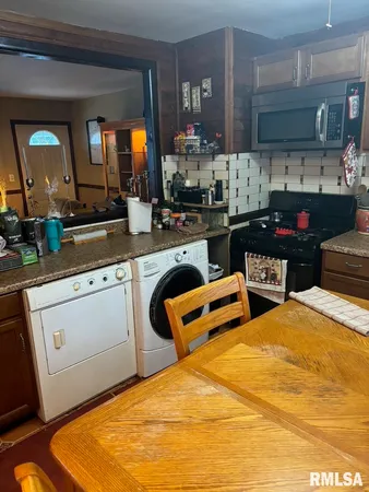 $89,000 | 3912 North St Joseph's Court, Peoria Heights, IL 61616