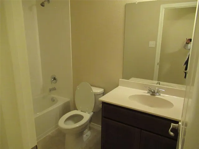 $2,290 | 2301 Carrier Drive, Fate, TX 75189